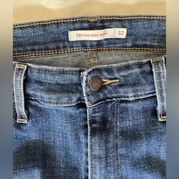 Levi's 721 High Rise Skinny Jean - Blue - Size 32 - Picture 2 of 4